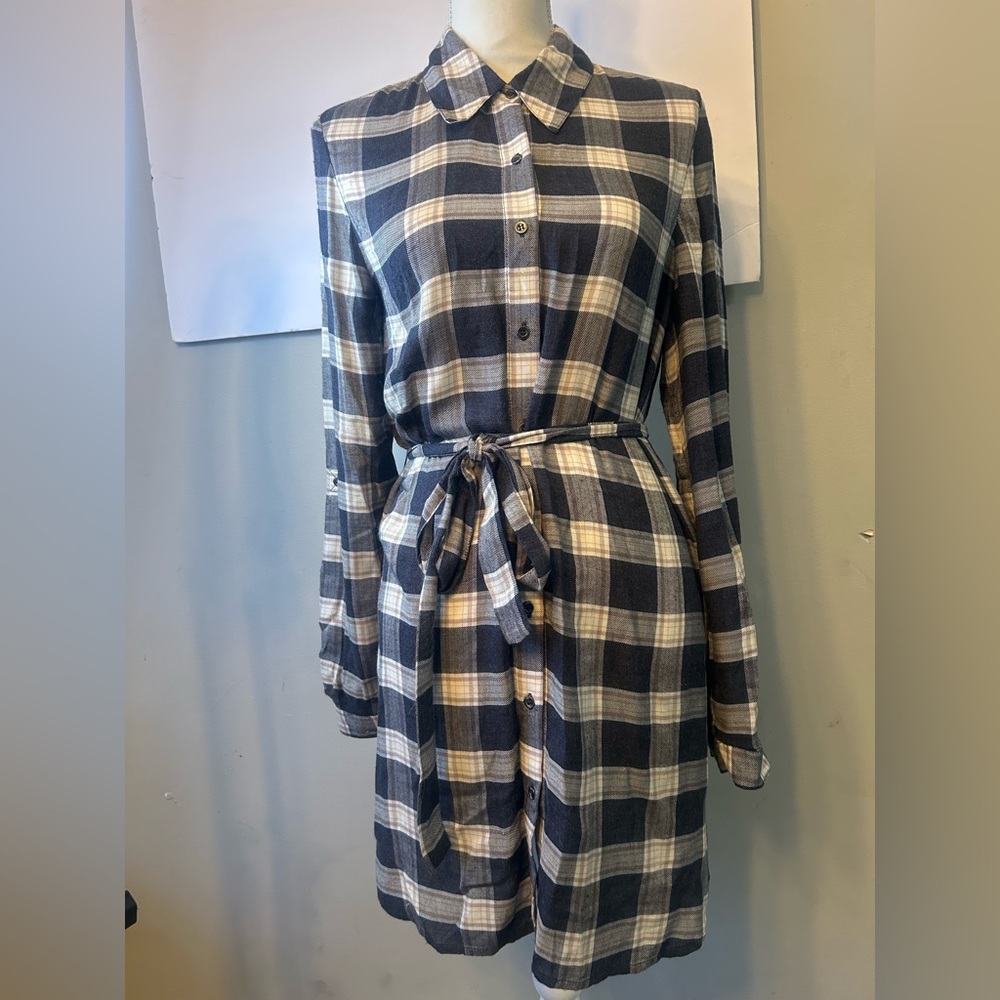 Tahari ASL Navy and Cream Plaid Long Sleeve Dress